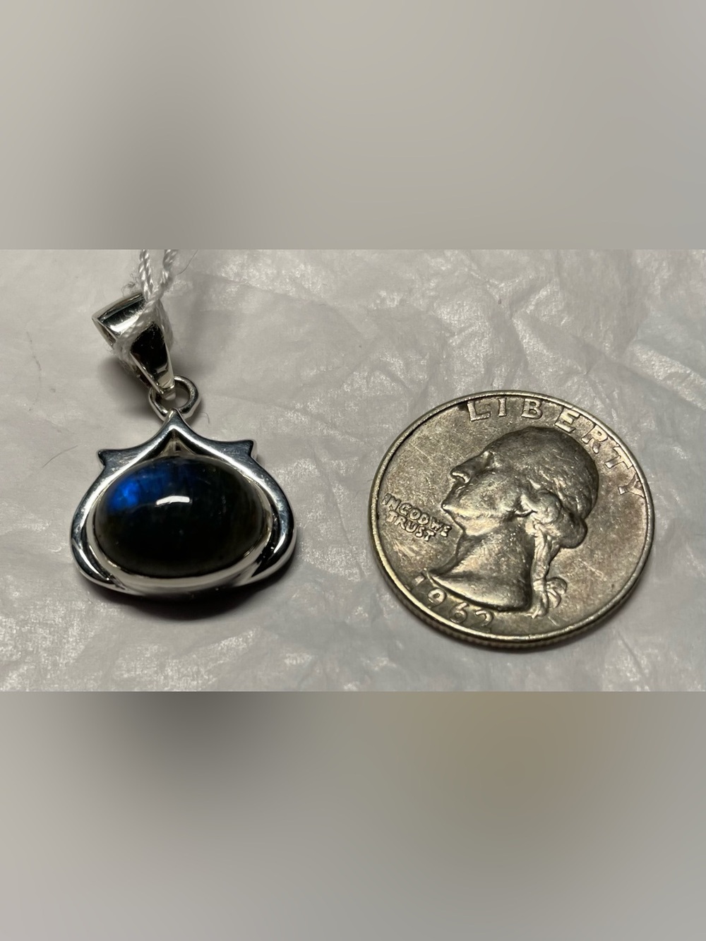 Labradorite pendant